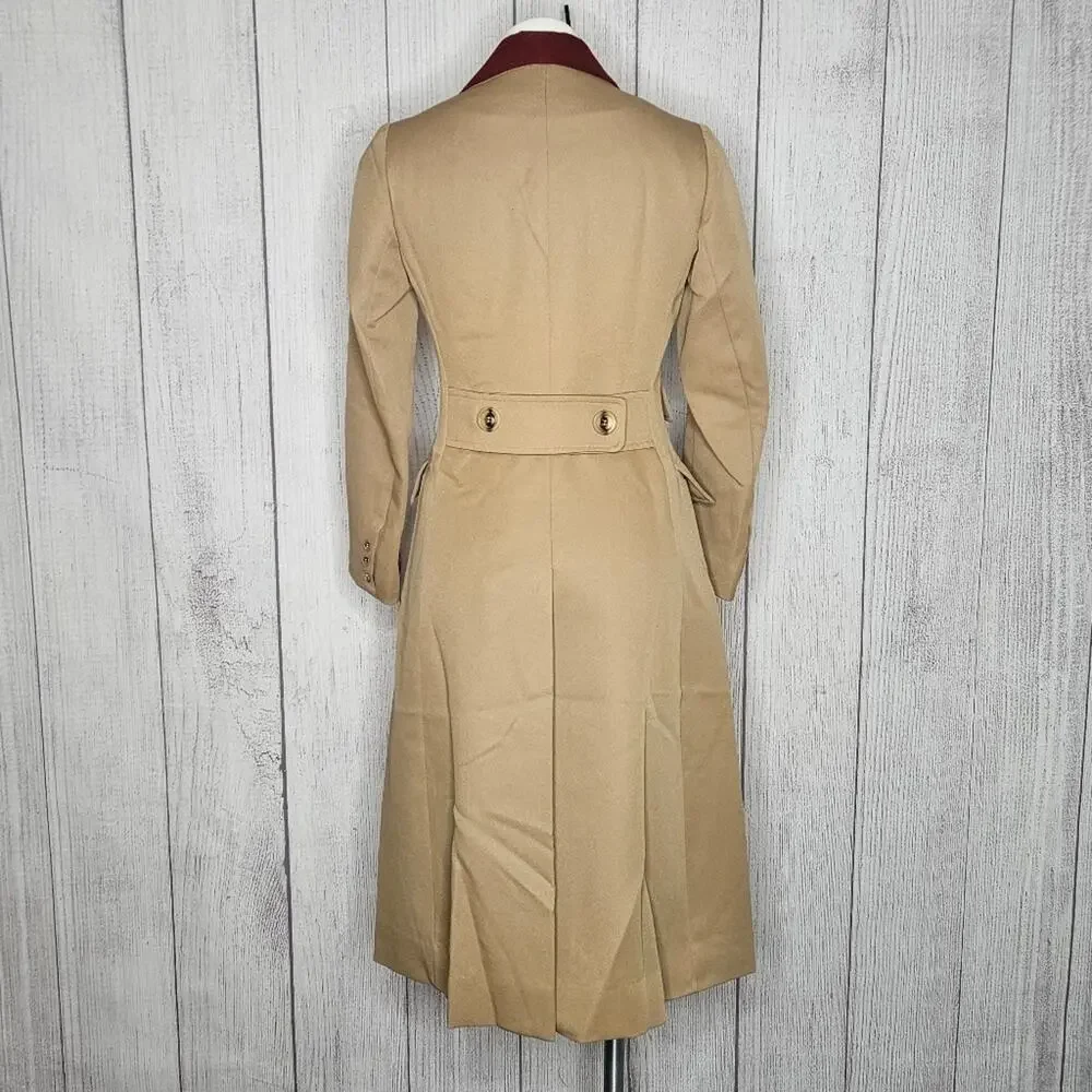 VTG Omniform Continental Airlines by Joyce Dixon Set - Trench, Blazer, & Skirt